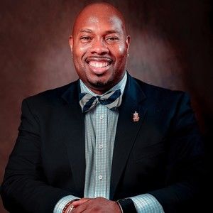 Meet your Posher, Posh